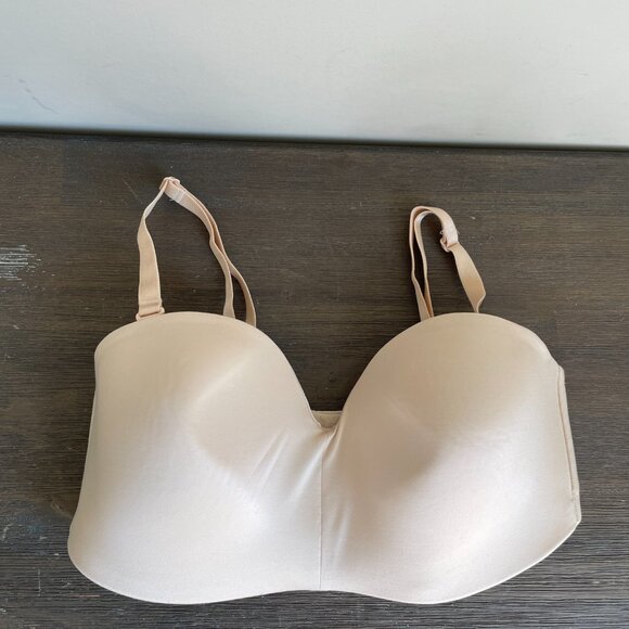 Wacoal 34D Nude Bra Removable Straps Strapless NWOT Triple hook - Picture 5 of 5